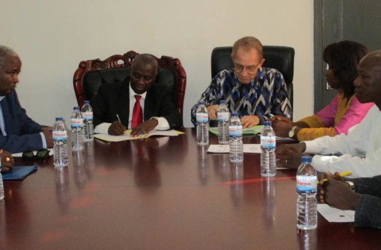 Memorandum of Understanding with the Secretary of State of Communities