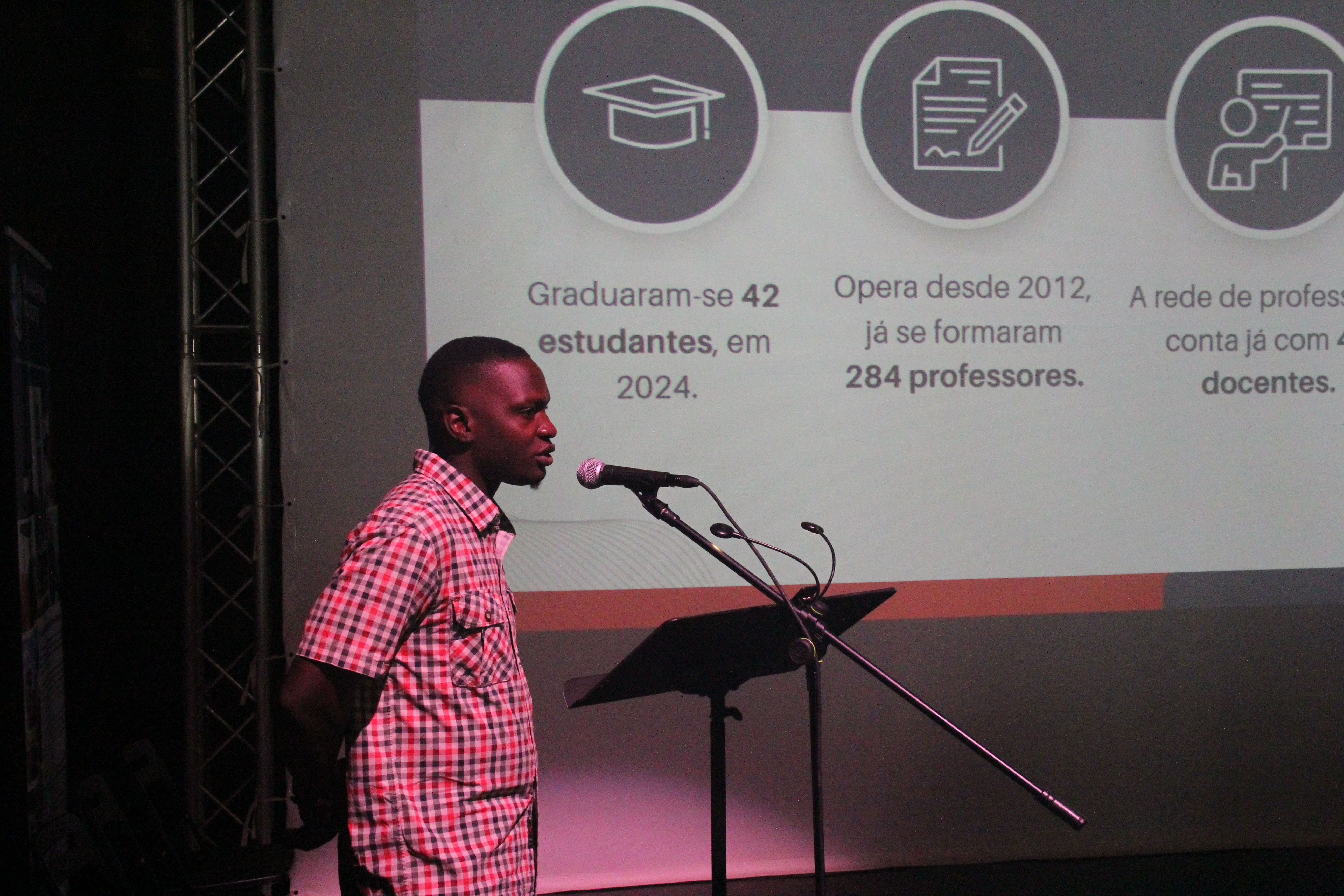 EDUCAÇÃO Aprese. de projeto DNS1